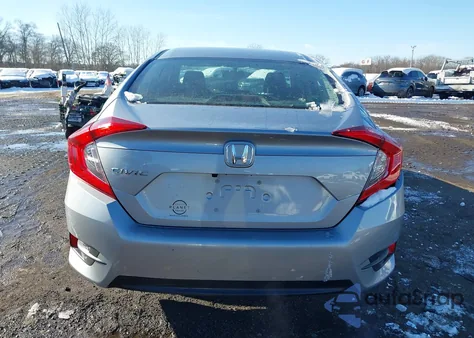 2017 Honda Civic Lx из США, поврежденный, VIN 2HGFC2F55HH559892
